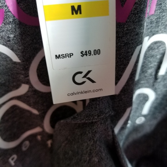 Calvin Klein Performance LongSleeve Work Out Shirt - Picture 7 of 8